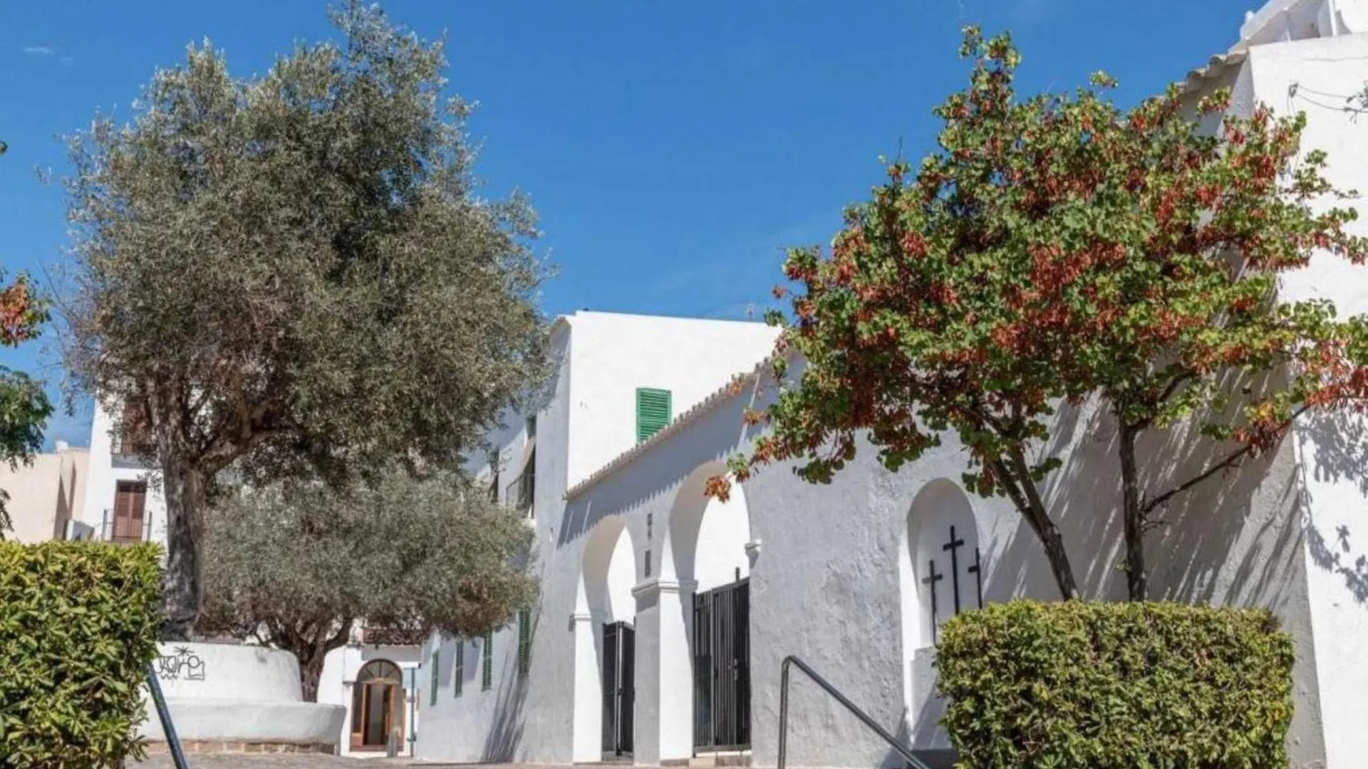 Guest house Hostal Cisne Hotel San Antonio  Spain