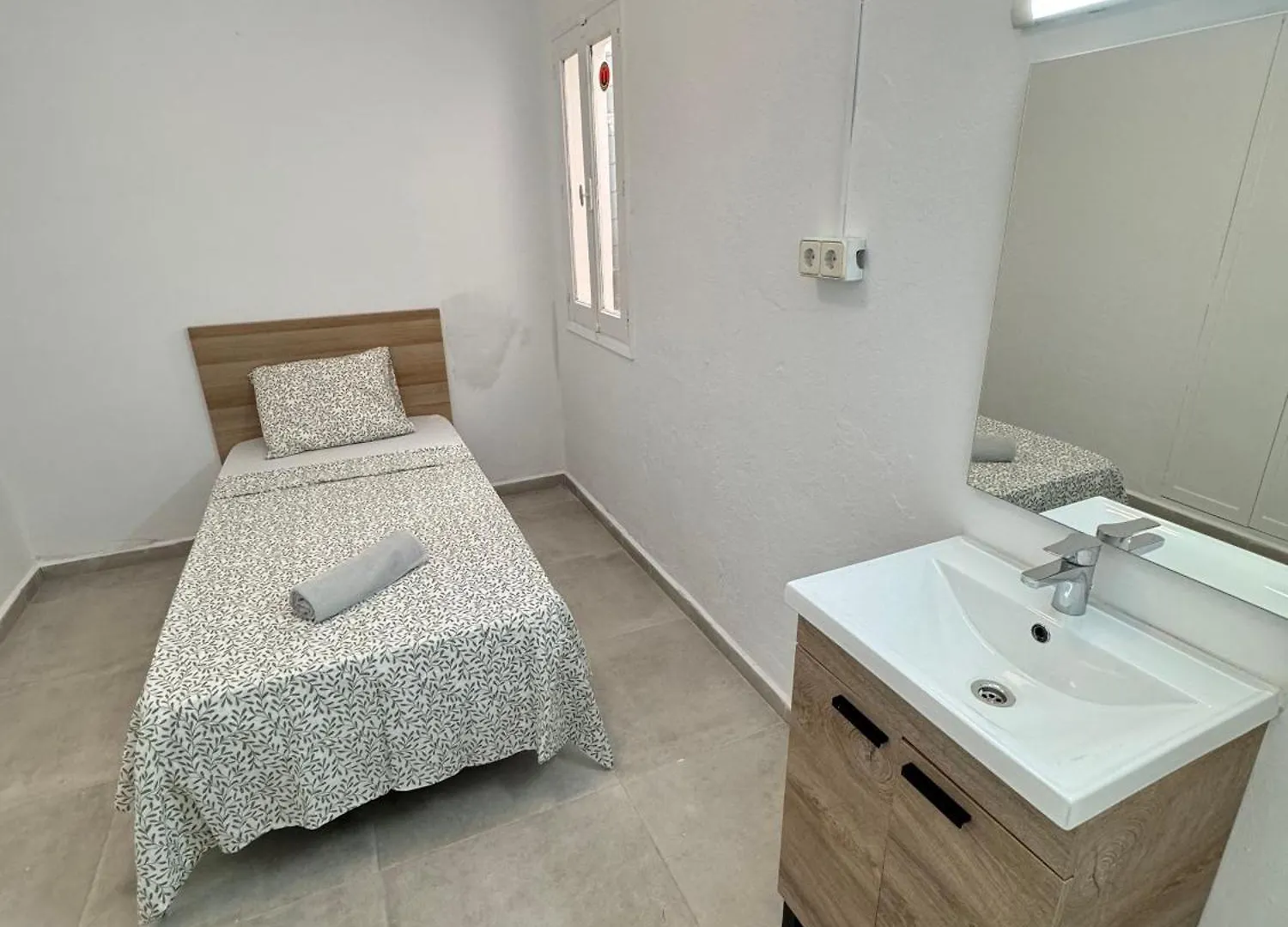 Hostal Cisne Hotel San Antonio  Guest house